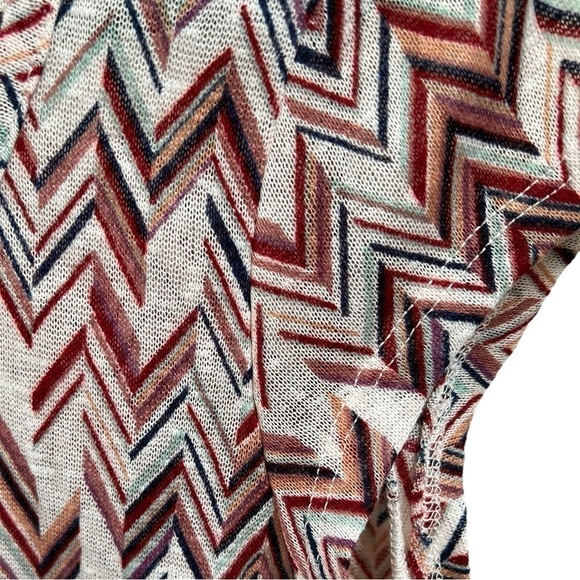 Wallflower womens mulitcolor chevron shirt Size Large - Picture 6 of 13